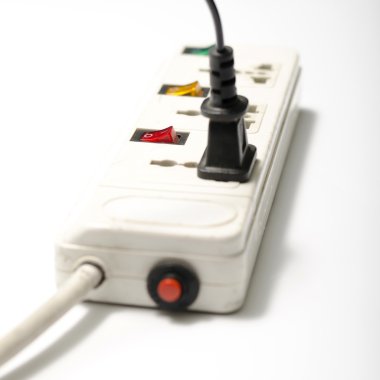 Elektrik çoklu soket prizi