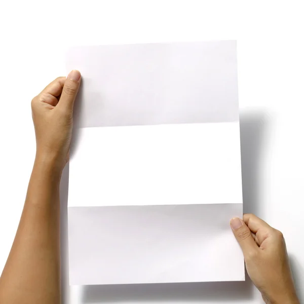 Руки держат бумагу — стоковое фото
