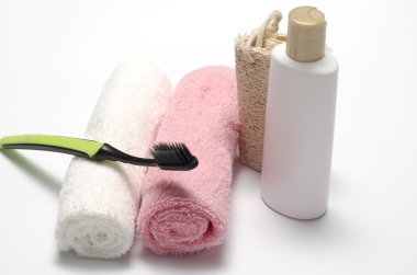 havlu lif kabağı sıvı sabun ve diş fırçası