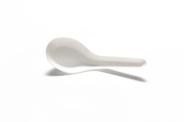 Beyaz plastik kaşık