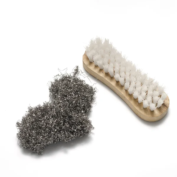 Dirty wash brush and steel wool — Stock Photo, Image