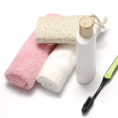 havlu lif kabağı sıvı sabun ve diş fırçası