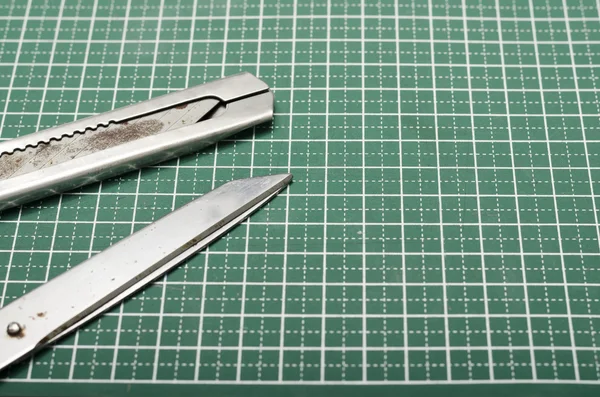 Tools on cutting mat — Stock Photo, Image