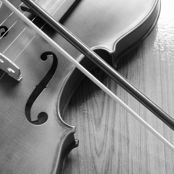 Violino bianco e nero — Foto Stock