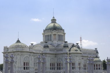 Ananda samakhom taht Salonu