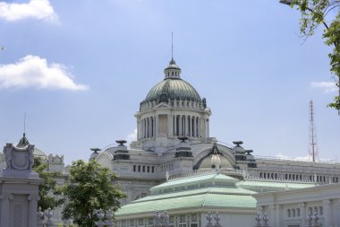 Ananda samakhom taht Salonu