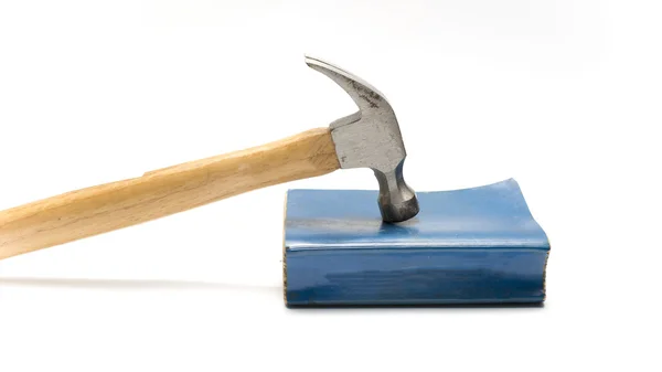 Hammer with book — Stock Photo, Image
