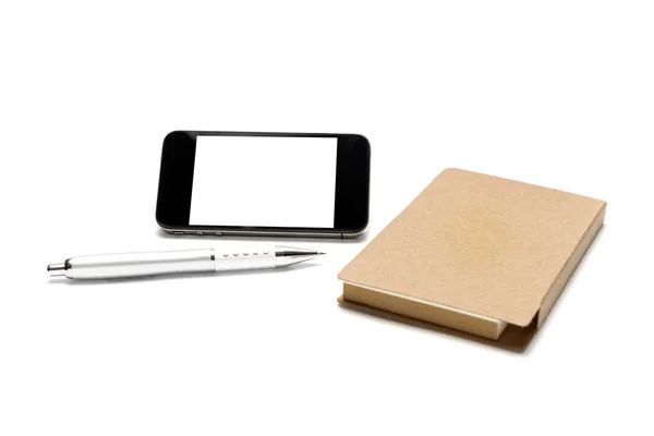 Smartphone con piccolo notebook e penna — Foto Stock