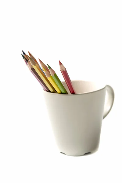 Crayon coloré dans une tasse — Photo