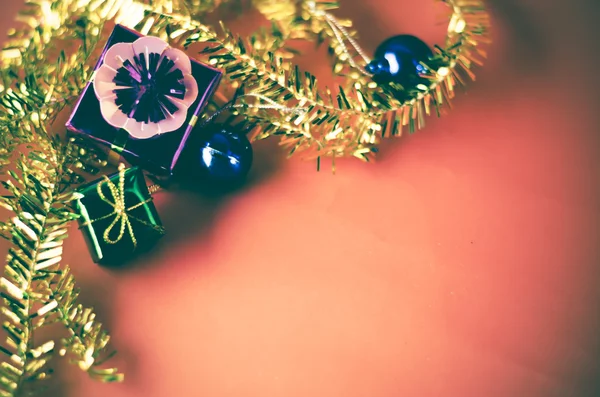 Madde için Noel ağacı süslemeleri — Stok fotoğraf
