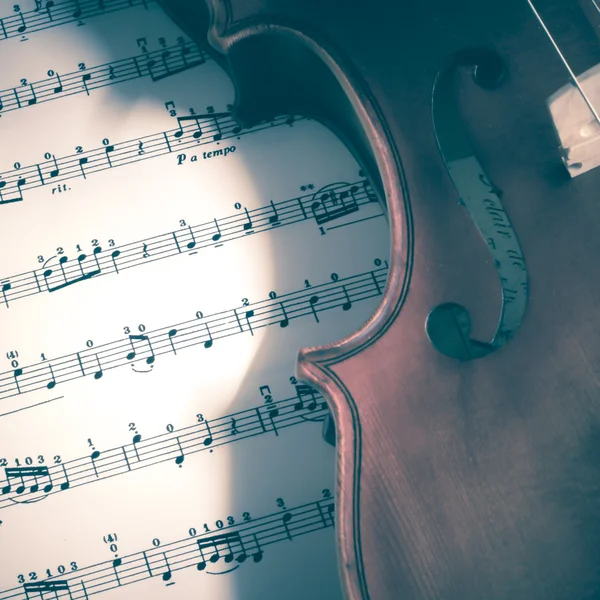 Czas na praktykę skrzypce — Zdjęcie stockowe