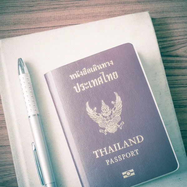 Thaise paspoort — Stockfoto