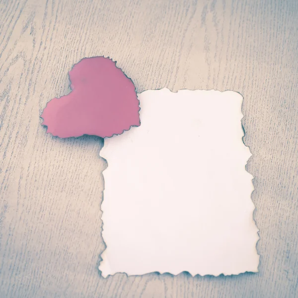 Heart and white paper — Stock Photo, Image