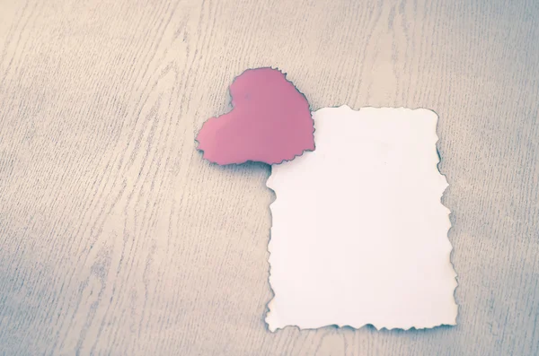 Heart and white paper — Stock Photo, Image
