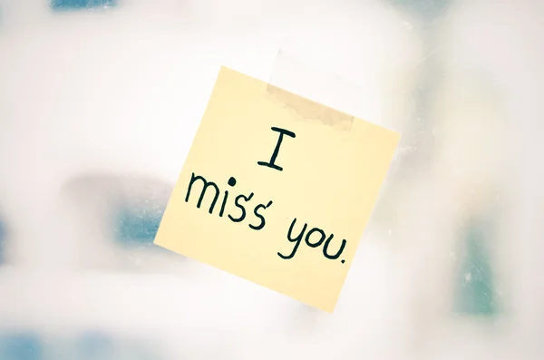 I miss you word on sticky note — Stock Photo, Image