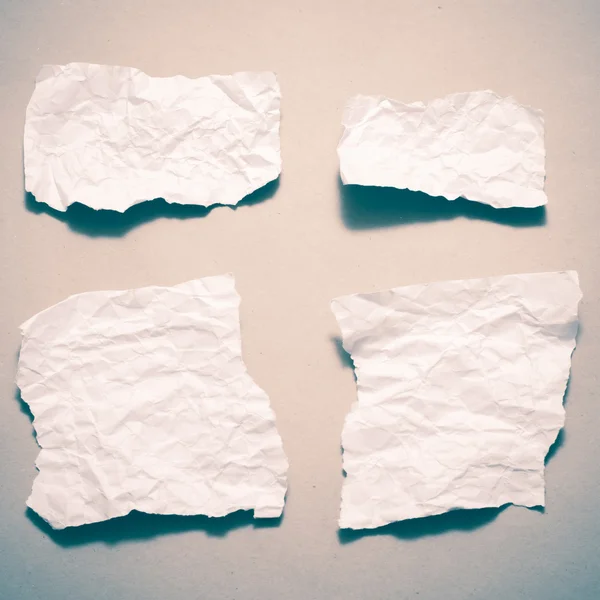 Pedaços de papel amassado — Fotografia de Stock