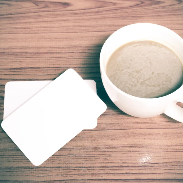 Кофе и визитная карточка — стоковое фото