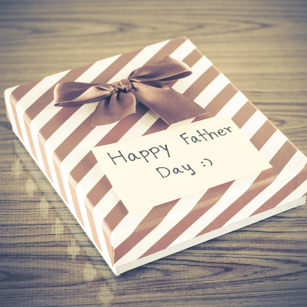 Gift box with card — Stock Photo, Image