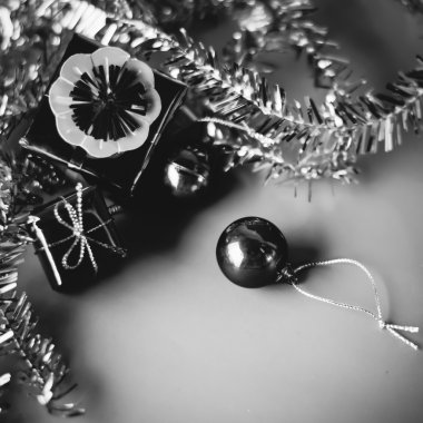Madde süslemeleri Noel ağacı siyah ve beyaz renk tonu styl için
