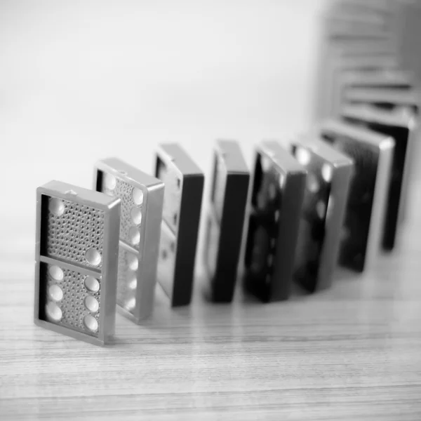 Zwarte domino zwart-witte kleur Toon stijl — Stockfoto