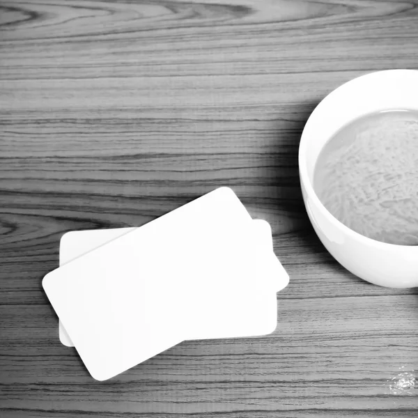 Renk tonu stil kahve fincanı ve kartvizit siyah ve beyaz — Stok fotoğraf