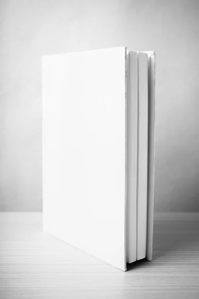 Книга черно-белая цветовая гамма — стоковое фото