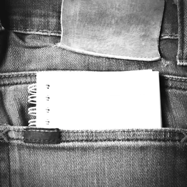 Блокнотний папір в джинсовому кольорі чорно-білого тону — стокове фото