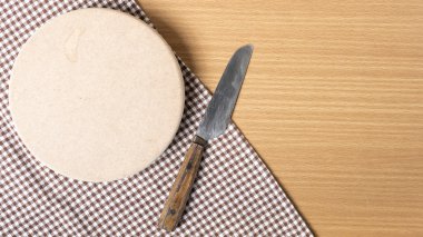 Bıçak ve kesim tahtası