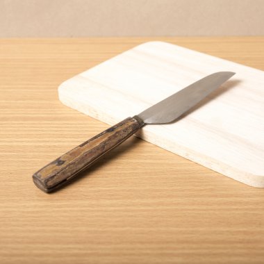 Bıçak ve kesim tahtası