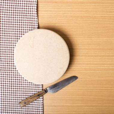 Bıçak ve kesim tahtası