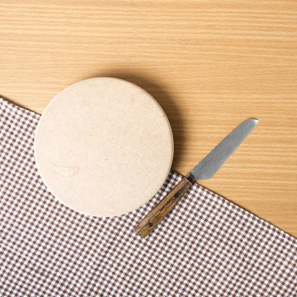 Bıçak ve kesim tahtası