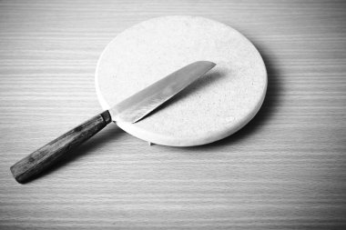 Bıçak ve kesim tahtası