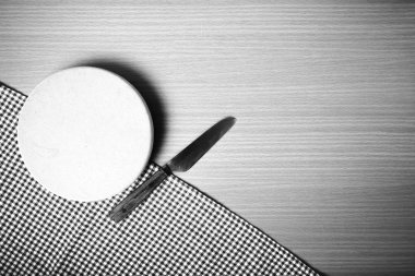 Bıçak ve kesim tahtası