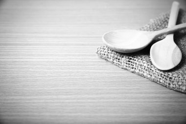 masada tahta kaşıklar