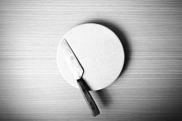 Bıçak ve kesim tahtası