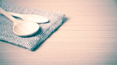 masada tahta kaşıklar