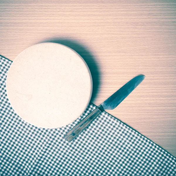 Bıçak ve kesim tahtası — Stok fotoğraf
