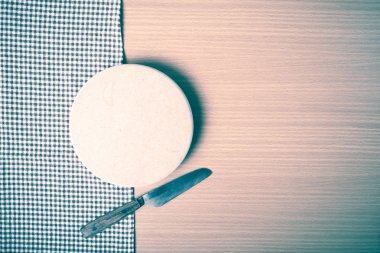 Bıçak ve kesim tahtası