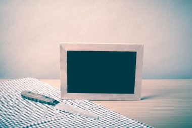 yazı tahtası ve bıçak vintage tarzı