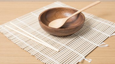 chopstick ile boş kase