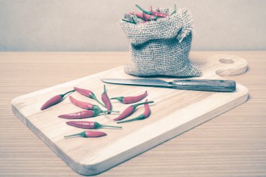 kırmızı biber vintage tarzı