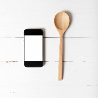 kaşık ve akıllı telefon kavramı sosyal yeme