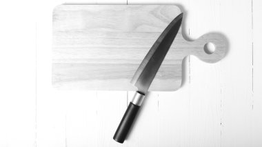 kesme tahtası siyah ve beyaz rengi tarzı mutfak bıçağı