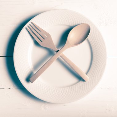 tahta kaşık ve çatal ile çanak vintage tarzı