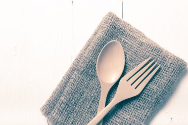 tahta kaşık ve çatal mutfak havlu vintage tarzı üzerinde