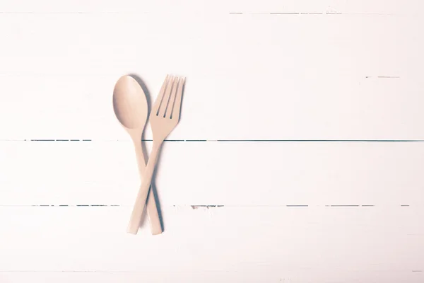 木头勺子和叉子的复古风格 — 图库照片