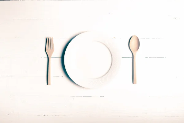 Trä sked och gaffel med skålen vintage stil — Stockfoto