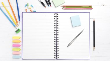 Ofis, banka donatımı ile not etmek