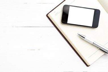 dizüstü akıllı telefon