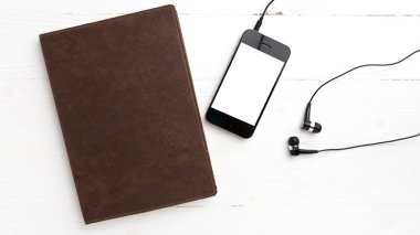 cep telefonu ve dizüstü